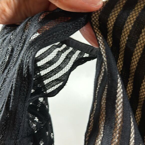 STONE COLD FOX Women's Sheer Floral Lace Off Shoulder Corset Top Black Size 1 - Picture 9 of 16